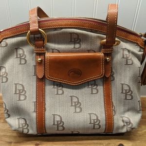 Dooney & Bourke purse